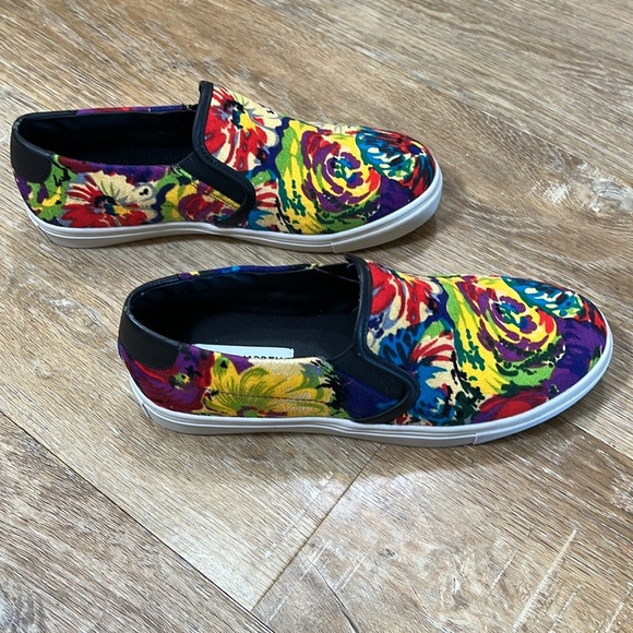 Steve Madden Floral Slip-On Sneakers Shoe Loafer Women’s 7.5 ECENTRCV - Picture 5 of 12